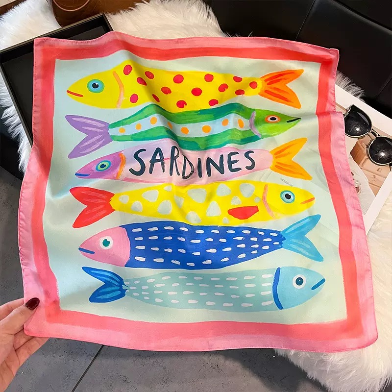 Face Scarf Mask - Fashion Fish Pattern Square Silk Head