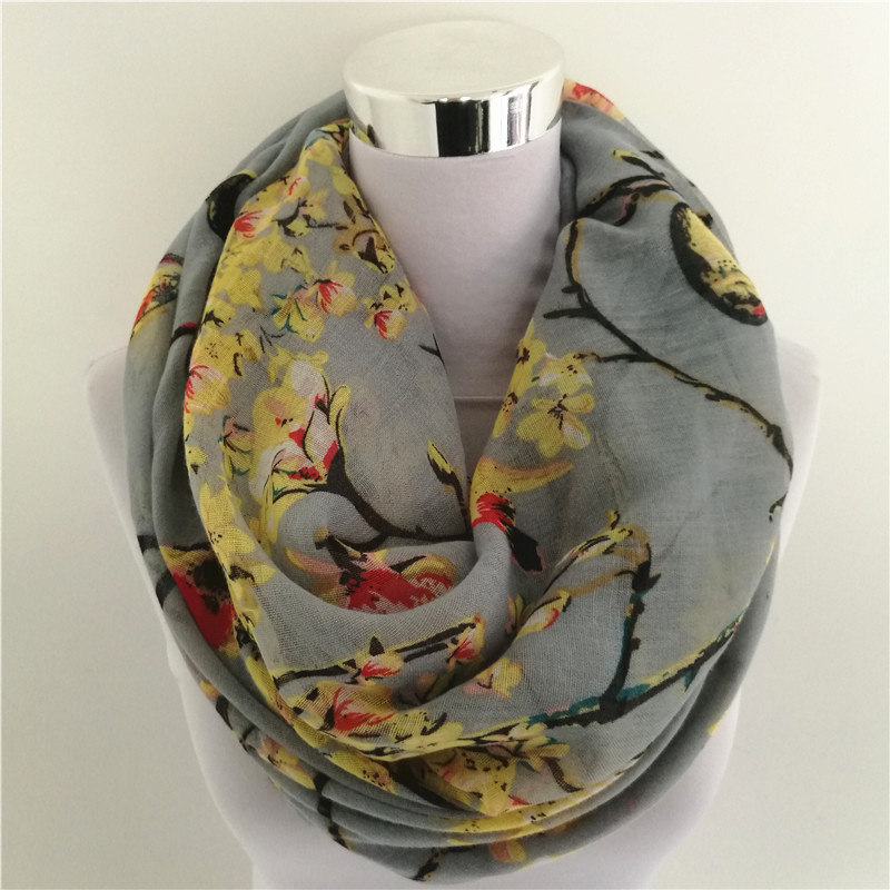 New Magpie Bird print Viscose  - огляд і ціна Infinity Scarf Knit