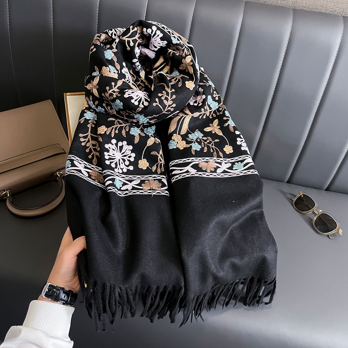 New Winter Warm Cashmere Scarf - огляд і ціна Woven Scarf Blanket