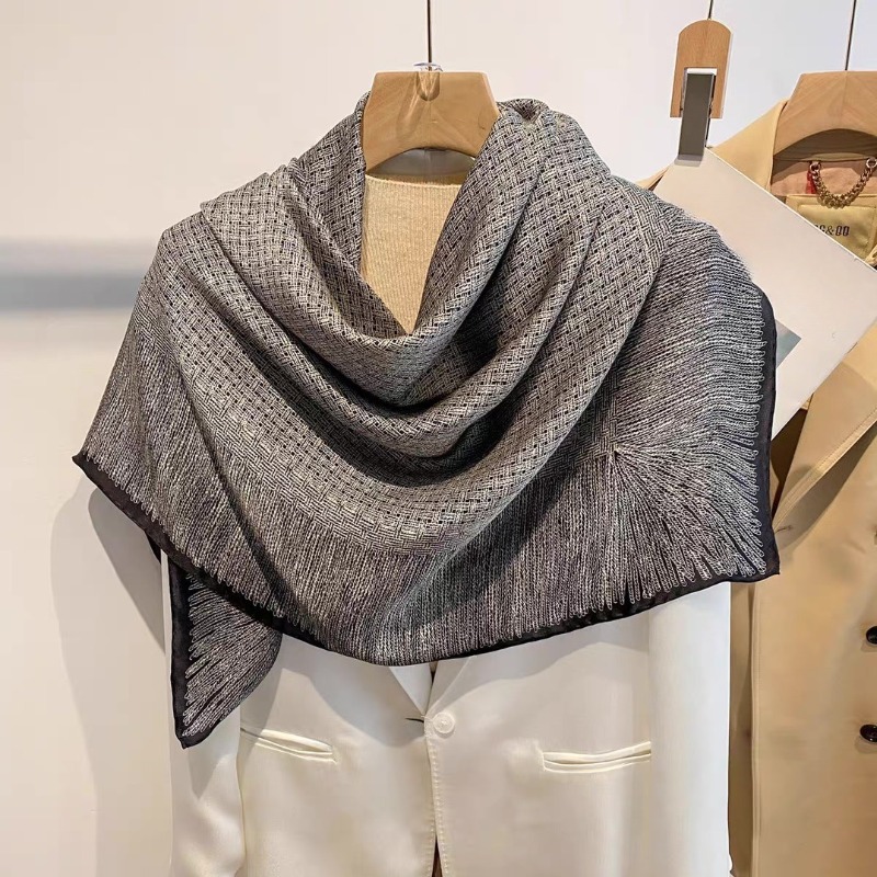 Oversized 110x110cm Real Silk  - огляд і ціна Pashmina Wrap Large
