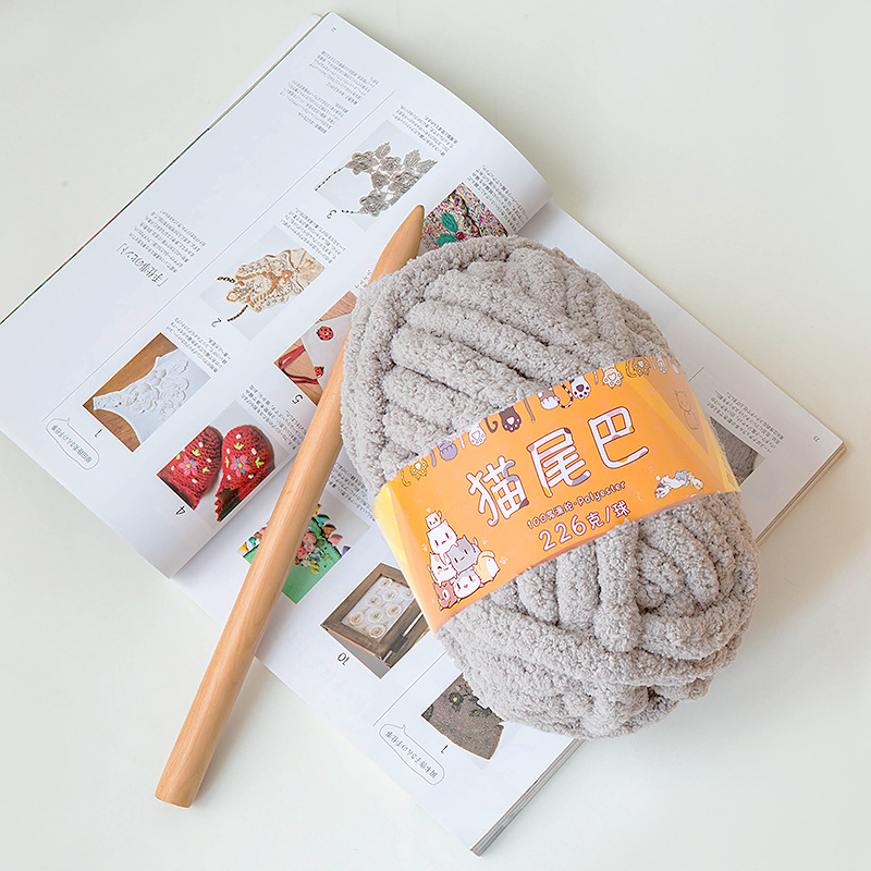 Super Coarse Yarn for Pet Bed, - огляд і ціна Woven Scarf Blanket