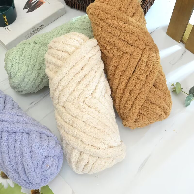 Cat Tail Yarn, Extra Thick Ice - огляд і ціна Woven Scarf Blanket