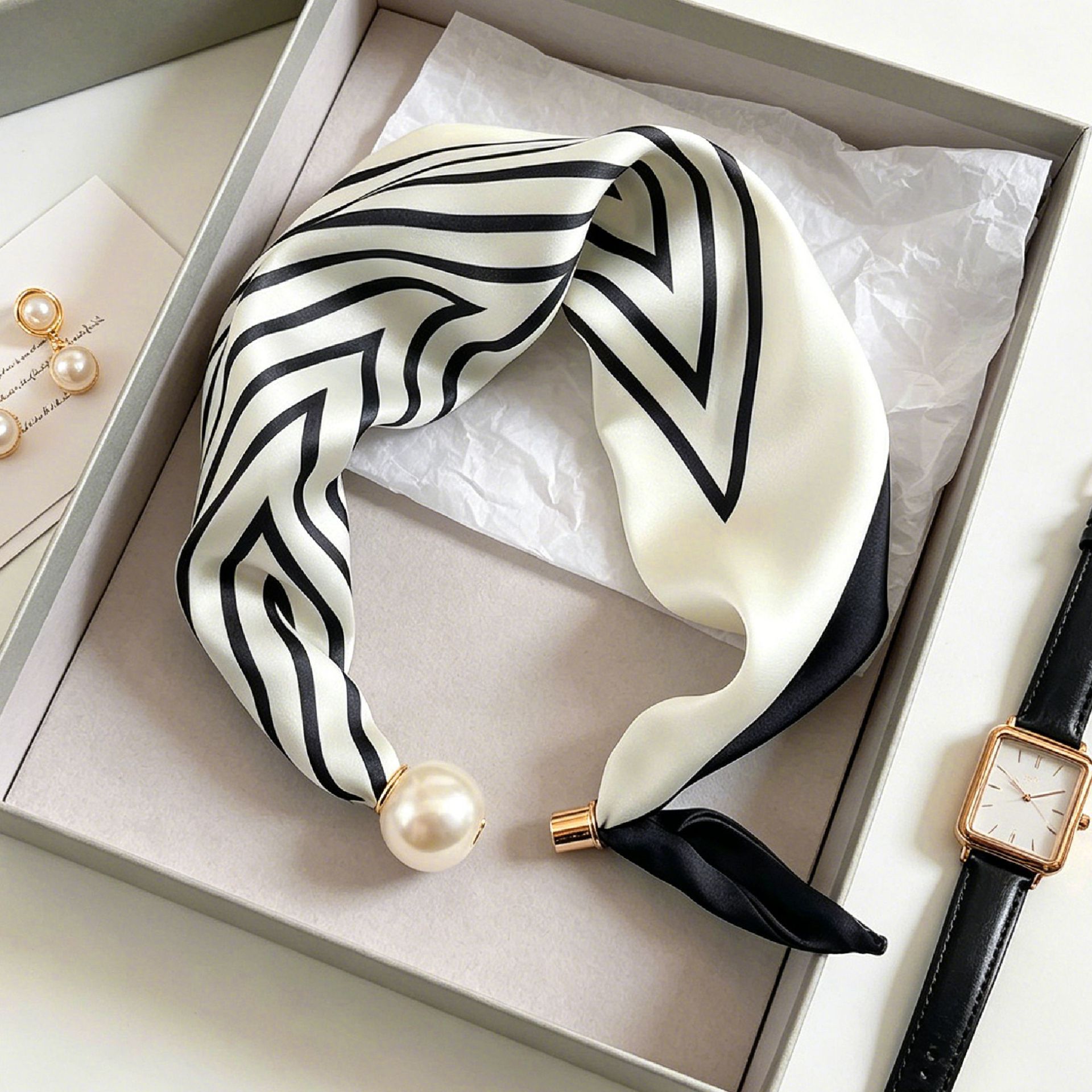 Elegant Chic Pearl Stripe Scar - огляд і ціна Ascot Neck Scarf